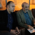 دکتر گودرزی در حال تماشای مسابقه واترپلو/ عکس