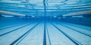 مسابقات شنا جایزه بزرگ فجر دختران به تعویق افتاد