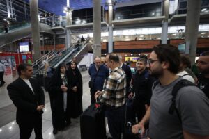 استقبال از تیم ملی واترپلو ایران پس از نخستین تجربه در لیگ جهانی