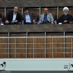 معاون پارلمانی رئیس جمهور و وزیر ورزش بازی فینال ایران و ارئگوئه را از نزدیک به تماشا نشستند.