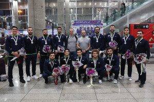 گزارش تصویری ۱_ مراسم استقبال از ملی پوشان واترپلو ایران پس از کسب مدال نقره آسیا