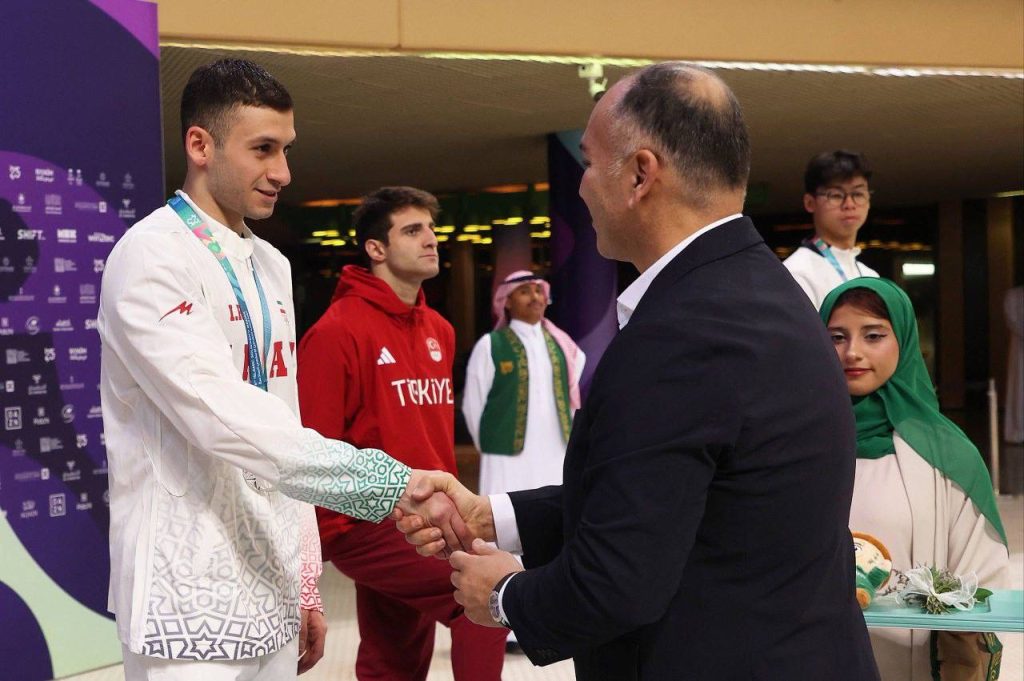 بازی‌های همبستگی کشورهای اسلامی؛ هومر عباسی در ماده  ۵۰ متر کرال پشت  به مدال نقره رسید 